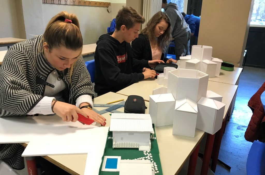 La casa ideale per disabili? La lezione di Anmic agli studenti del Rondani