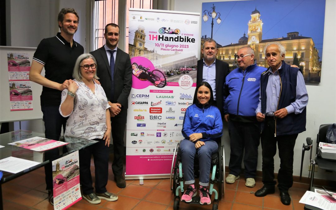 Domenica le handbike invaderanno il centro di Parma. Sabato anteprima con villaggio paralimpico